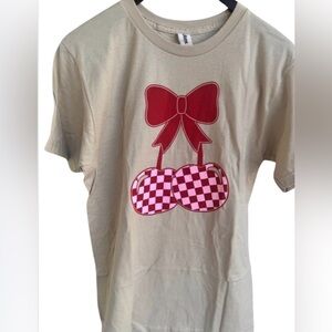 Graphic Shirt short Sleeve with vintage-inspired cherry Red Bow and Checkered